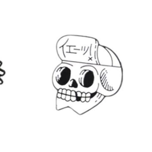 Skull with Baseball Cap Pin Brooch Halloween - Picture 1 of 2